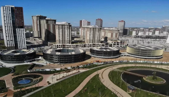 KUZEY YAKASI OFİS VE CADDE DÜKKANLARI